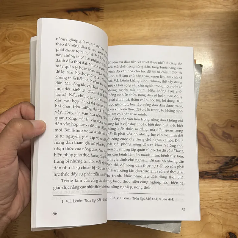 II Thường Thức Lý Luận: Chủ Nghĩa Mác, Lênin, Tư Tưởng Hồ Chí Minh Về Văn Hoá - 2022 702655