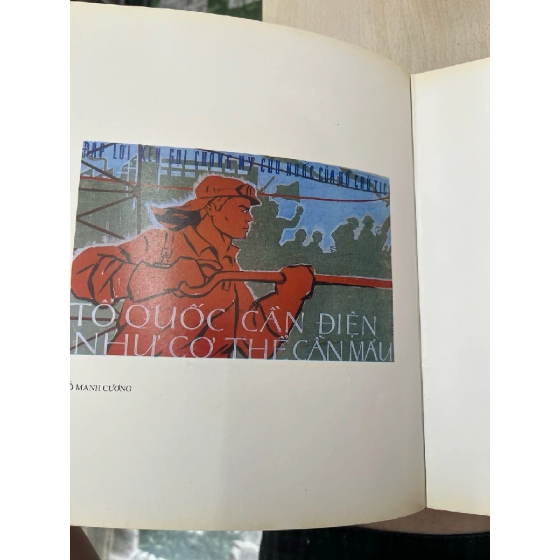 Tranh cổ động trường đại học Mỹ thuật Thành phố Hồ Chí Minh 752584