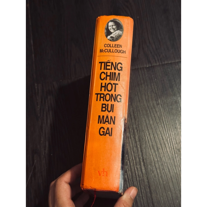 Tiếng chim hót trong bụi mận gai 524759