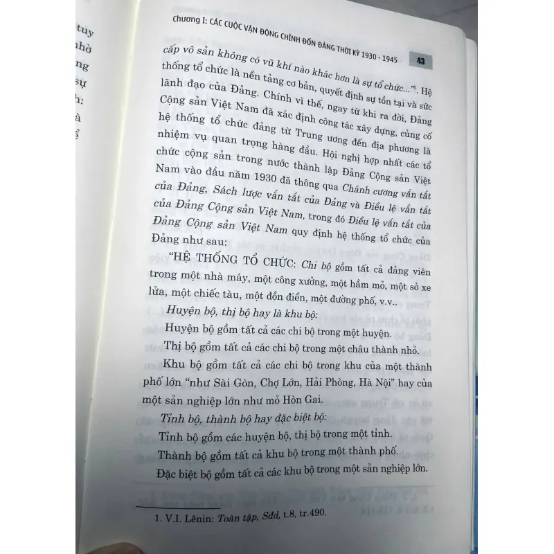 SÁCH CÁC CUỘC VẬN ĐỘNG CHỈNH ĐỐN ĐẢNG CỦA ĐẢNG CỘNG SẢN VIỆT NAM THỜI KỲ 1930 -1975 730406