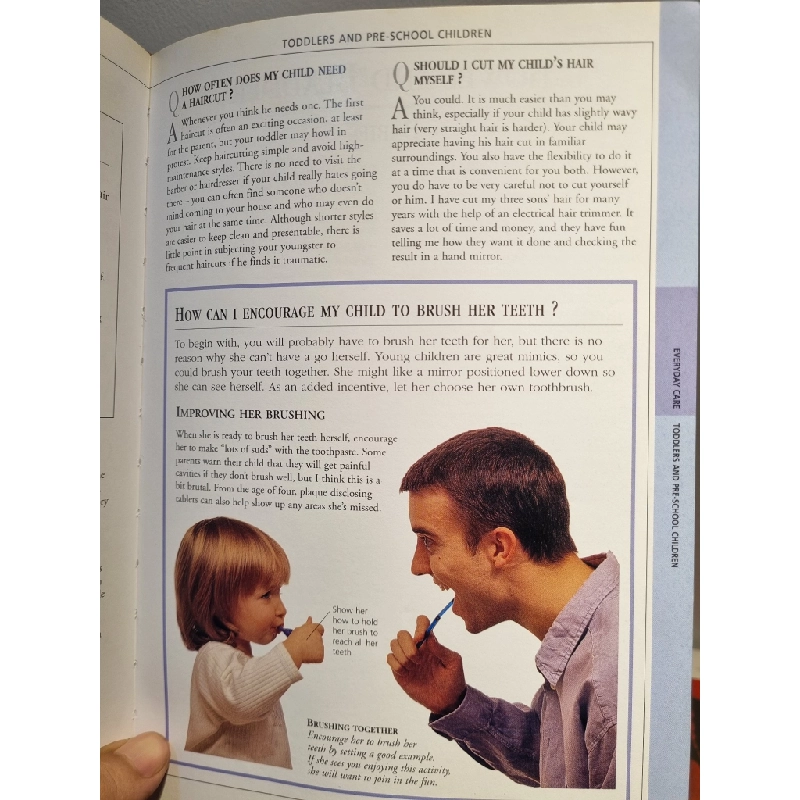 THE BABY & CHILD QUESTIOn & ANSWER BOOK - Dr Carol Cooper 222608