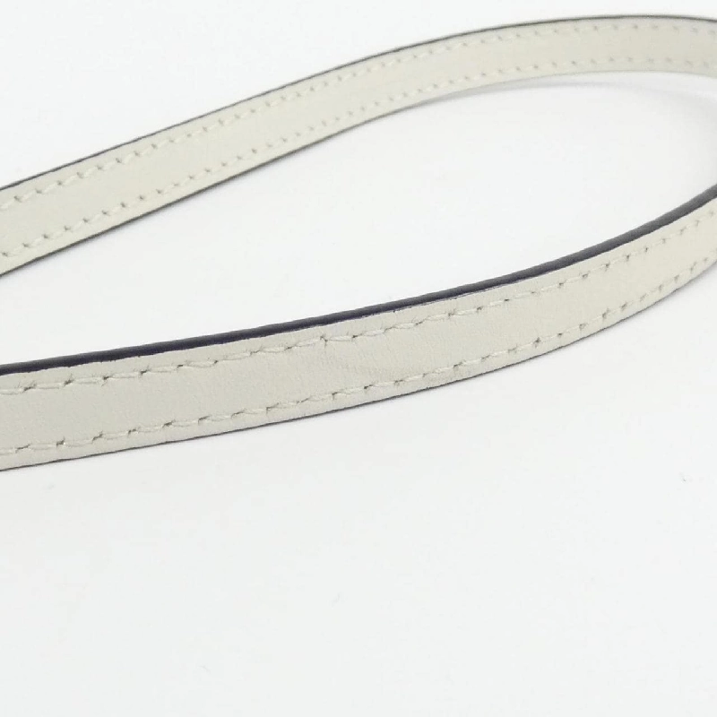 Túi đeo vai Loewe Anagram Cut Out Pocket C922Y62X07 611063