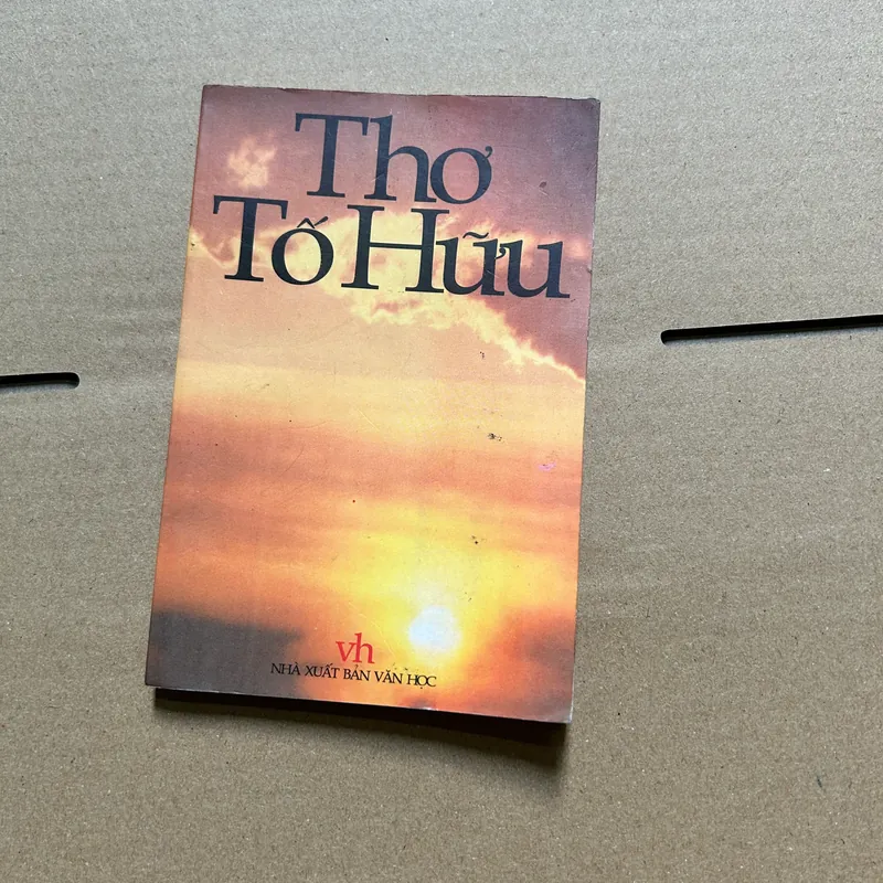Thơ Tố Hữu 573153