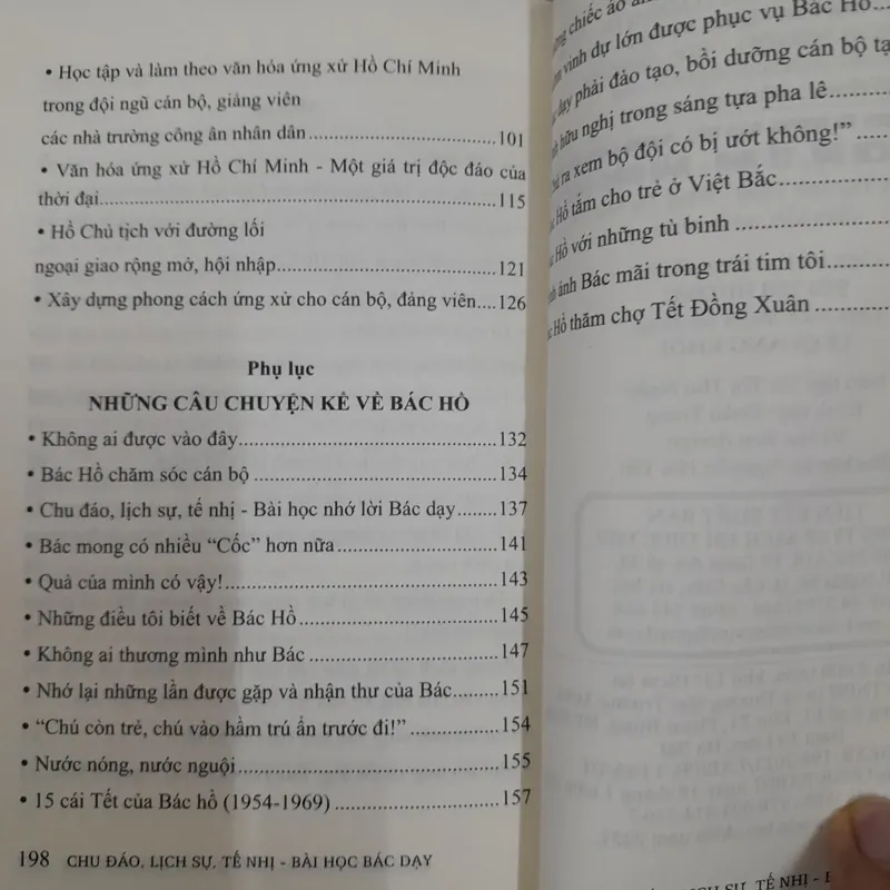 Bài học Bác dạy- Chu đáo, Lịch sự, Tế nhị. Phan T. Ánh Tuyết, Đặng T. Mai Anh tuyển chọn 715367
