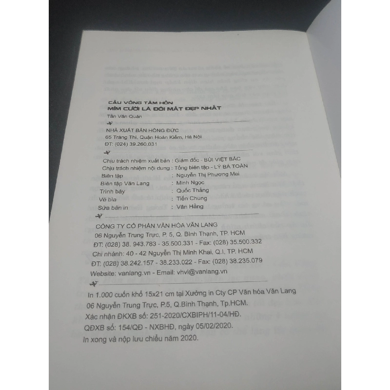 Mỉm cười là đôi mắt đẹp nhất 2020 - Tần Văn Quân new 90% HCM1907 911729