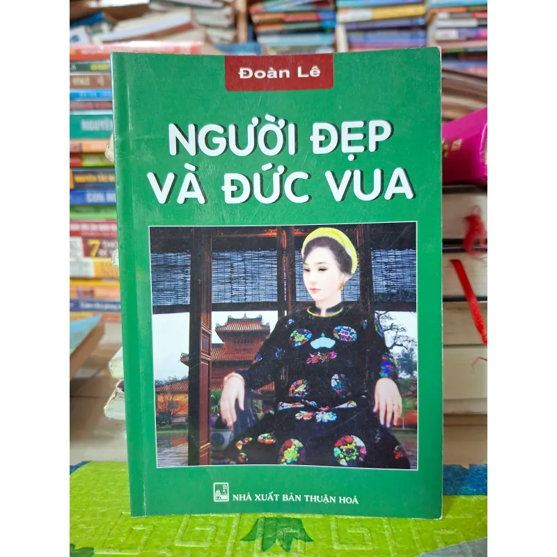 Người đẹp và Đức vua 792088