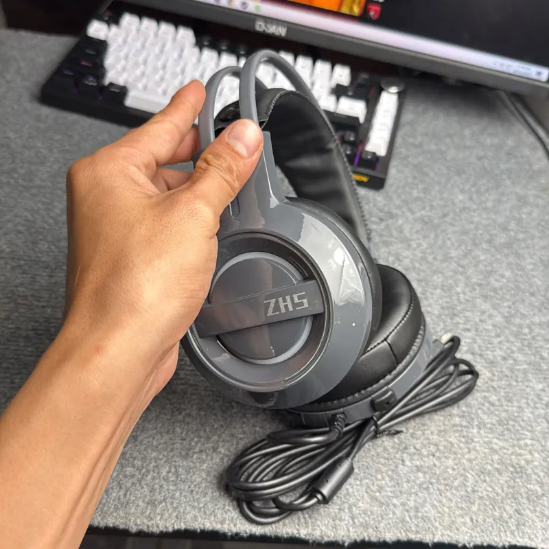 Tai nghe chụp tai ZH5  746018