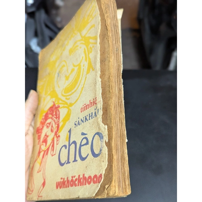 Tìm hiểu sân khấu chèo - Vũ Khắc Khoan 362935