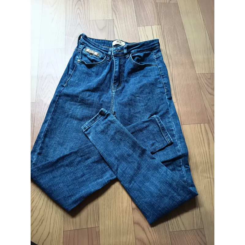 Quần jean (4 cái) 689774