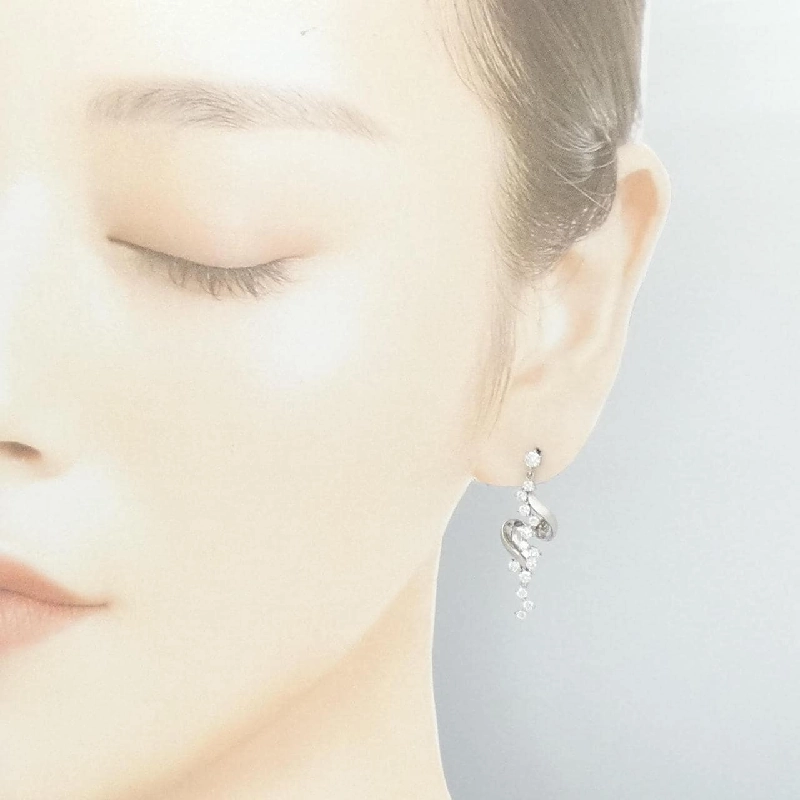 K18WG Bông tai kim cương 1.00CT - Hàng hiệu Chính hãng 870578