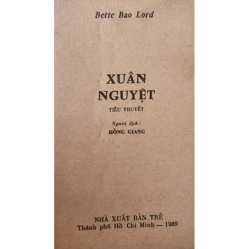 Tiểu thuyết XUÂN NGUYỆT - nữ nhà văn Bette Bao Lord 703876