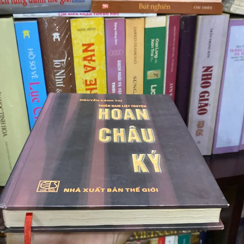HOAN CHÂU KÝ, Bản bìa cứng xb 2004 926897