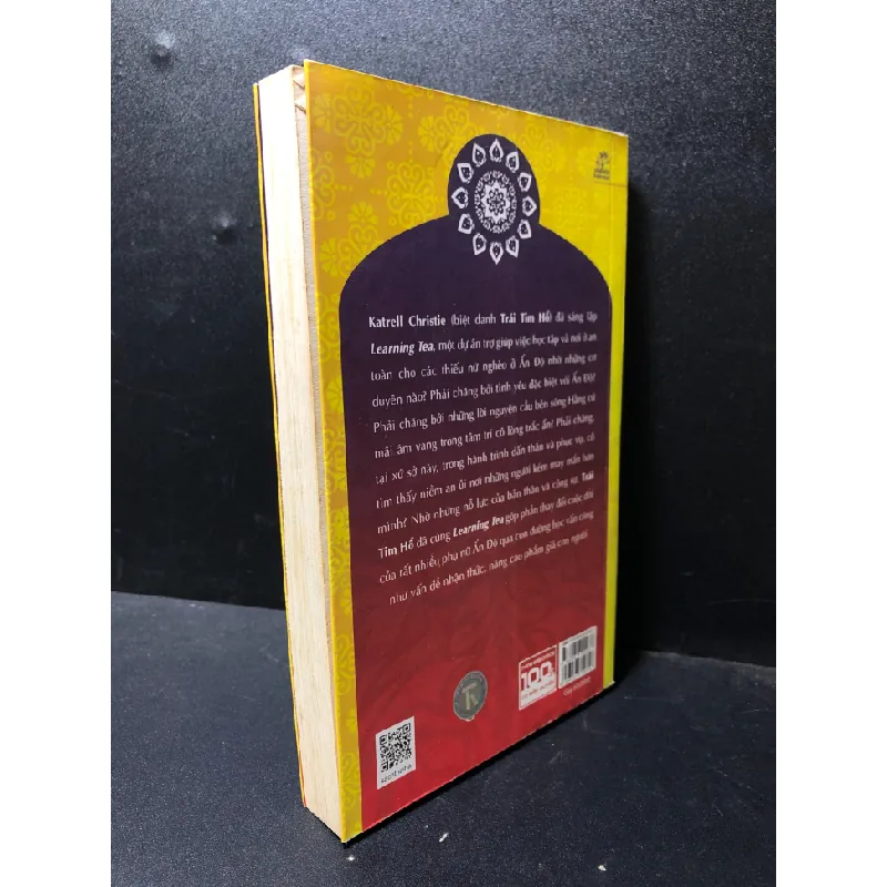 [Phiên Chợ Sách Cũ] Trái tim hổ 2018 Katrell Christie dấu mộc , ố 1503 410174
