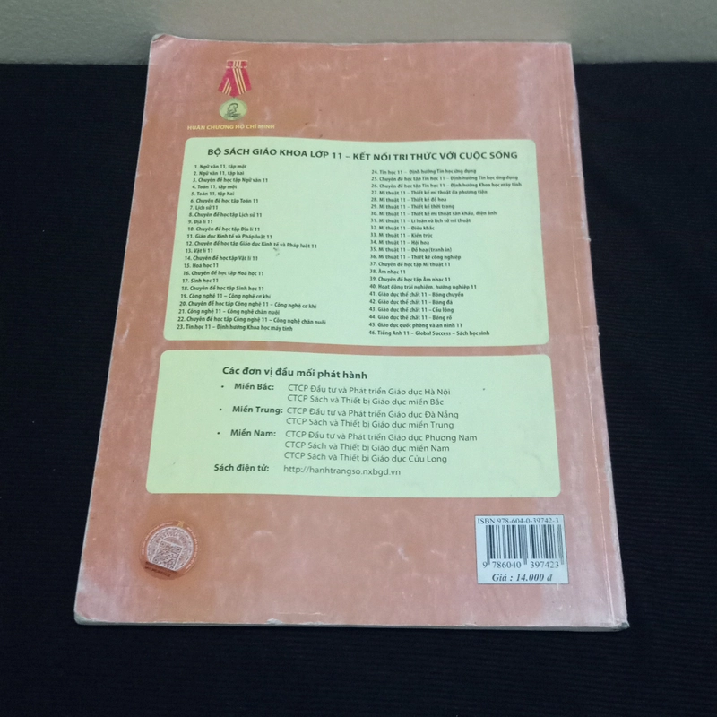 SGK Lịch Sử Lớp 11-Kết Nối Tri Thức Với Cuộc Sống  550866