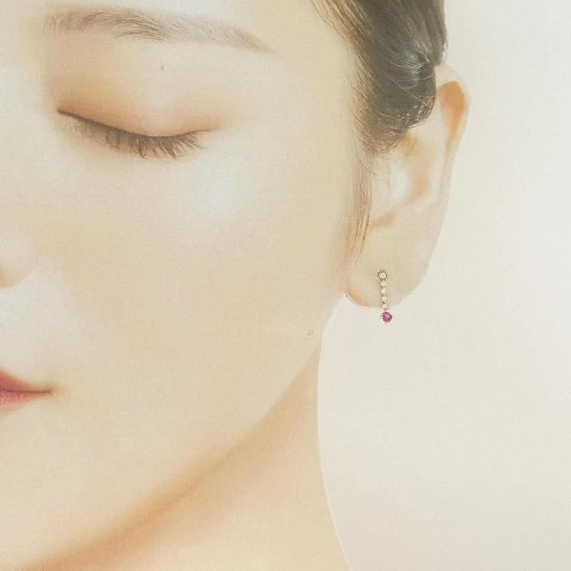 Bông tai Lira Ruby - Hàng hiệu Chính hãng 847231