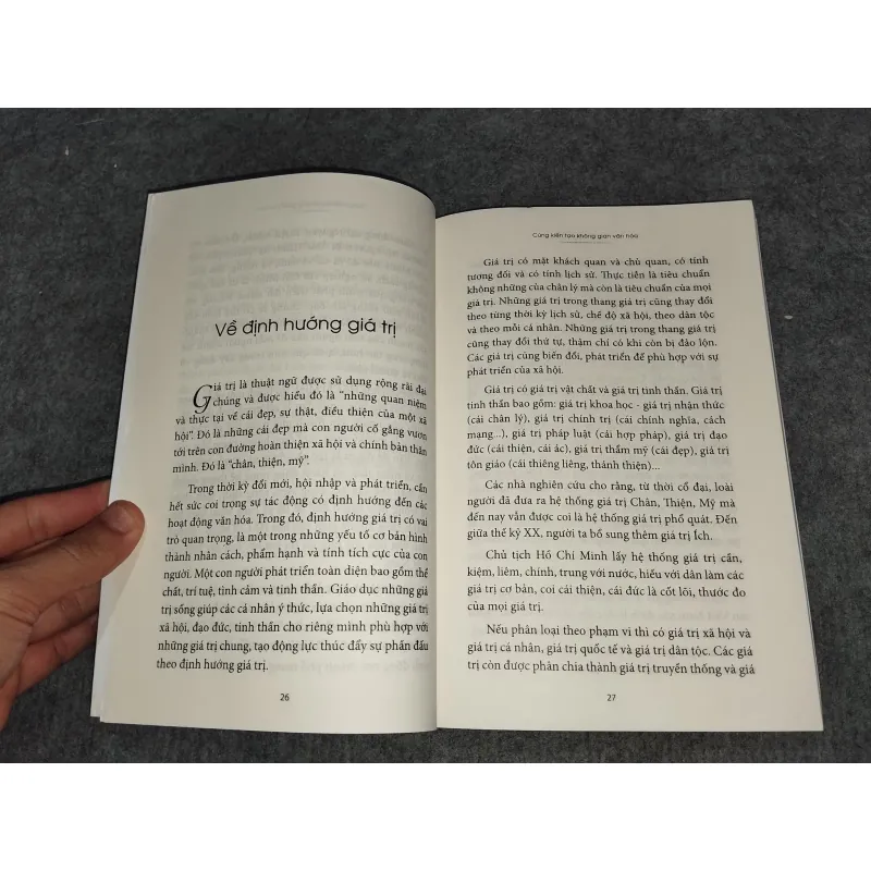 CÙNG KIẾN TẠO KHÔNG GIAN VĂN HOÁ 701133