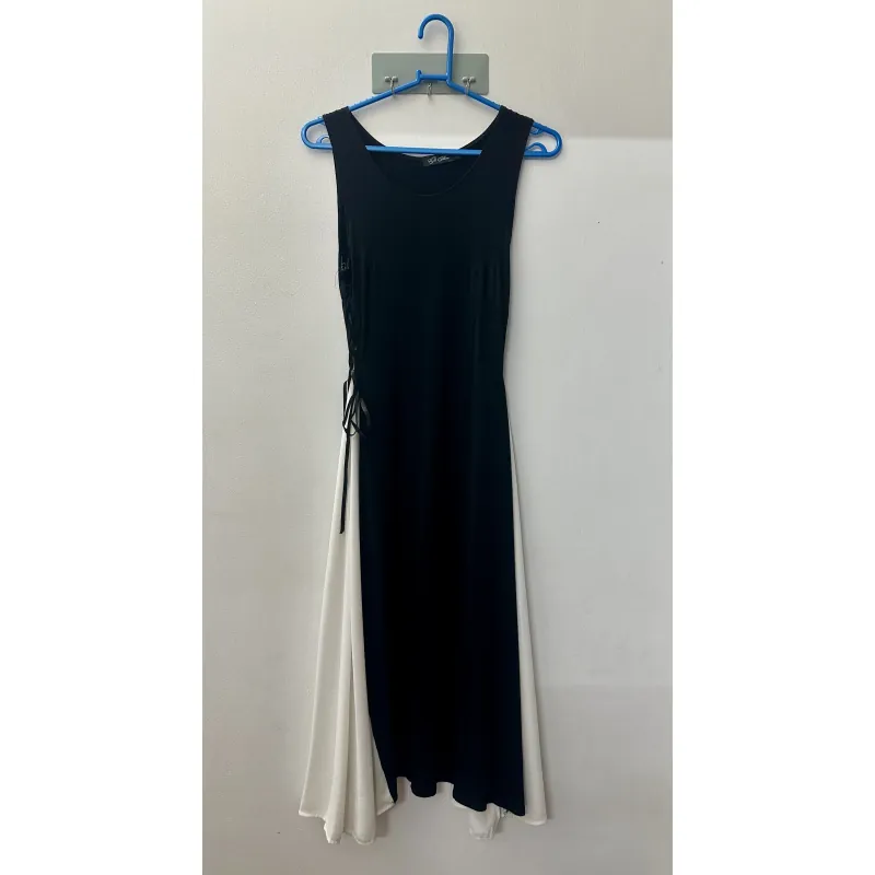 Đầm thun đen dáng xòe  1018691