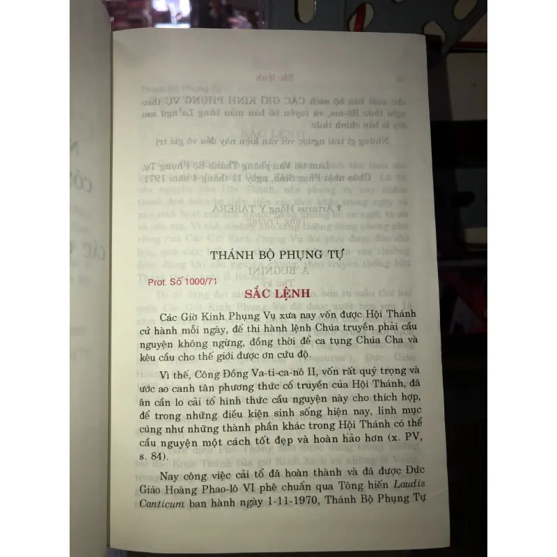 Các giờ kinh phụng vụ  1009771