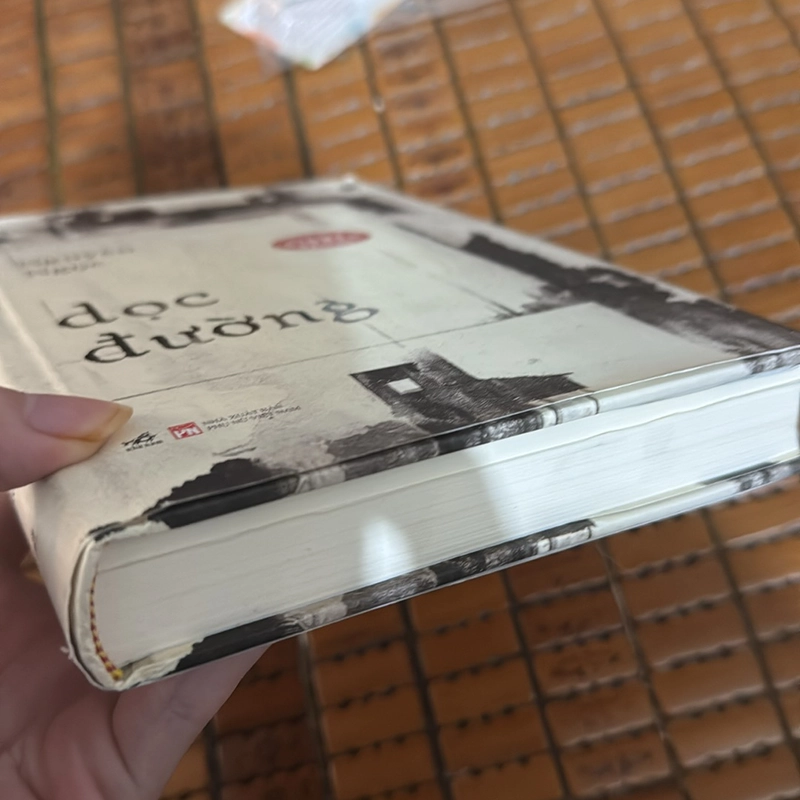 Dọc đường - Nguyên Ngọc  519112