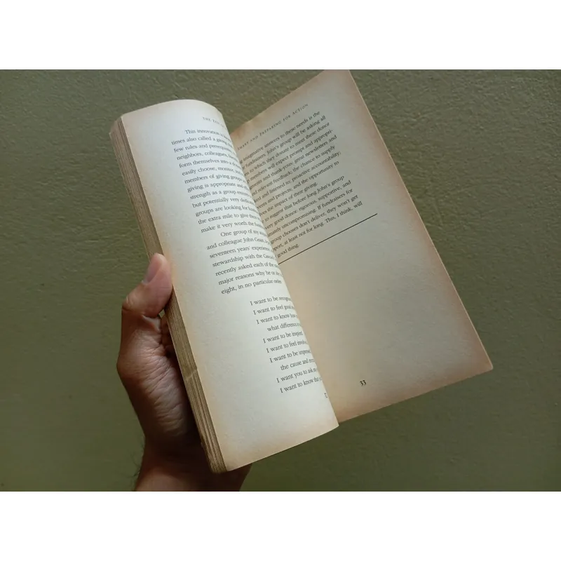 The zen of fundraising, sách ngoại văn tiếng Anh english book  713023