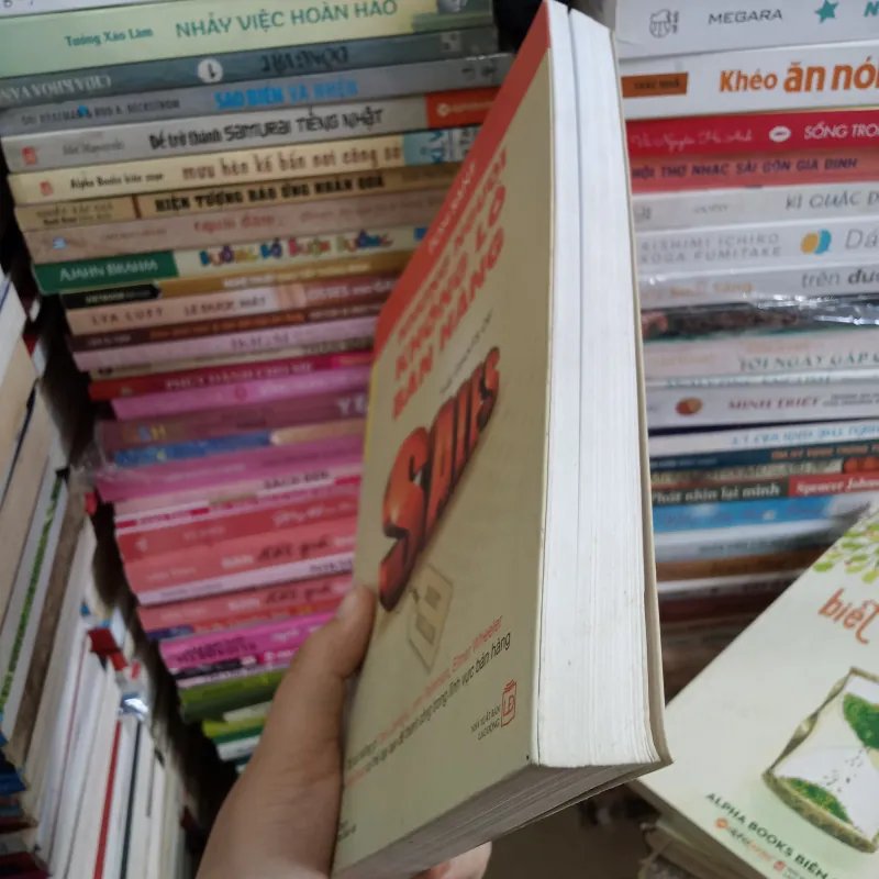 Những người khổng lồ bán hàng 📚 748774