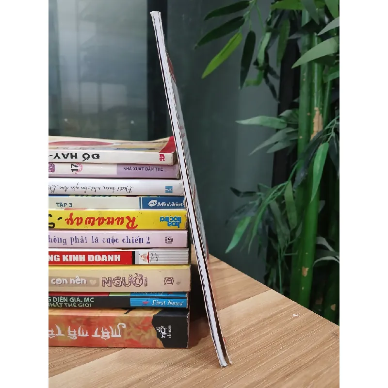 Jobs (Oxford Read and Discover 2) 576059