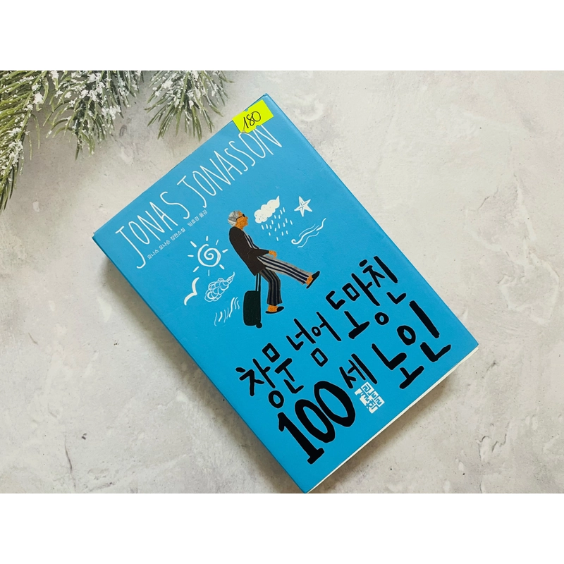 Ngoại văn tiếng Hàn- Ông trăm tuổi trèo qua cửa sổ và biến mất 517409