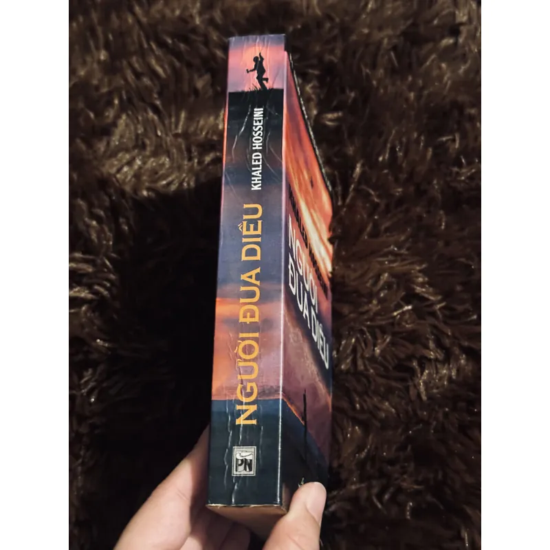 Người đua diều (bản in đầu) 714607