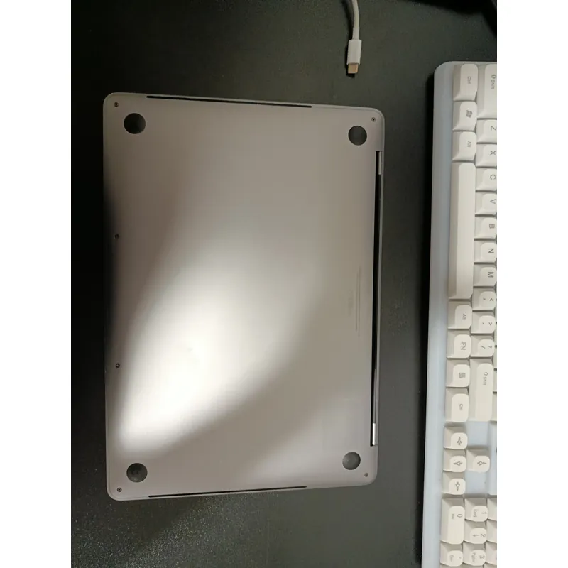 Apple MacBook Pro 2019 i7 13.3 inch 16GB/256GB 731918