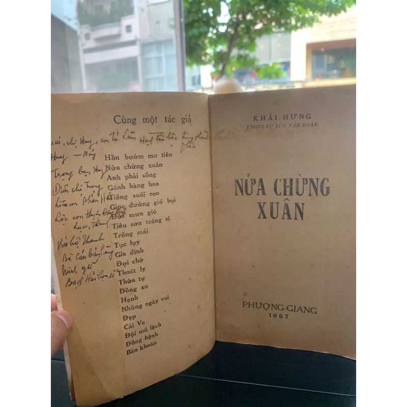 NỬA CHỪNG XUÂN - Khái Hưng 277356