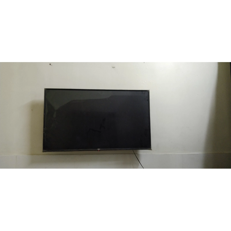 Ti vi LG 49in bể màn hình 501620