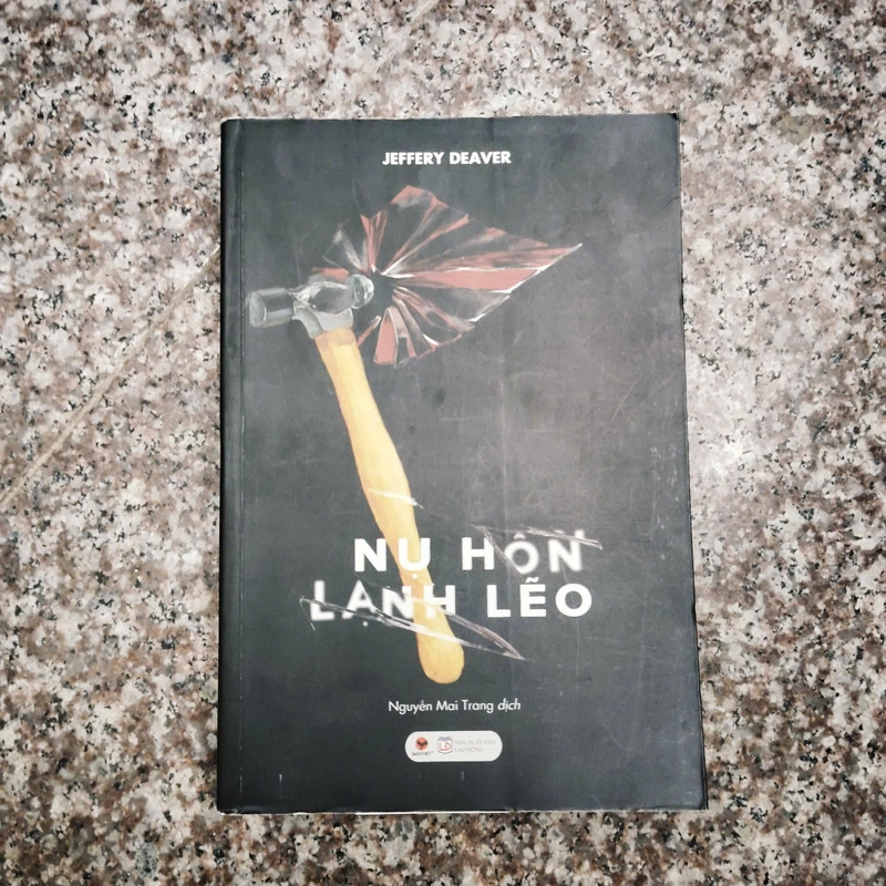 sách: Tiểu thuyết trinh thám Nụ hôn lạnh lẽo - Jeffery Deaver #BIN2HAND 355656
