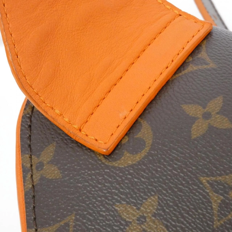 Túi đeo hông da cá sấu Louis Vuitton Monogram 619941