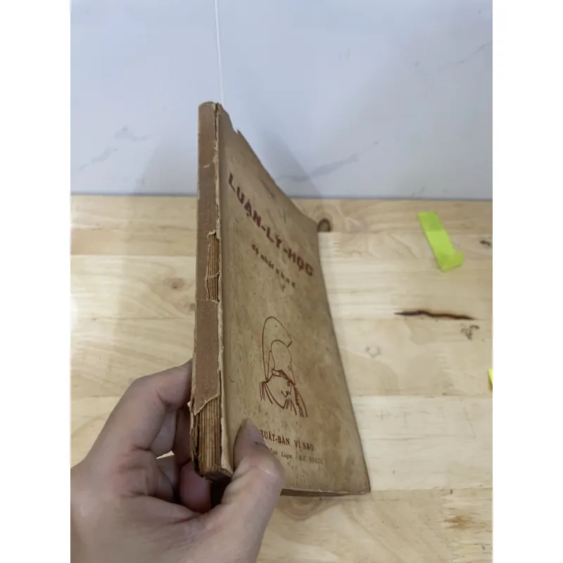 Luận -Lý -Học sách trước 75  932958