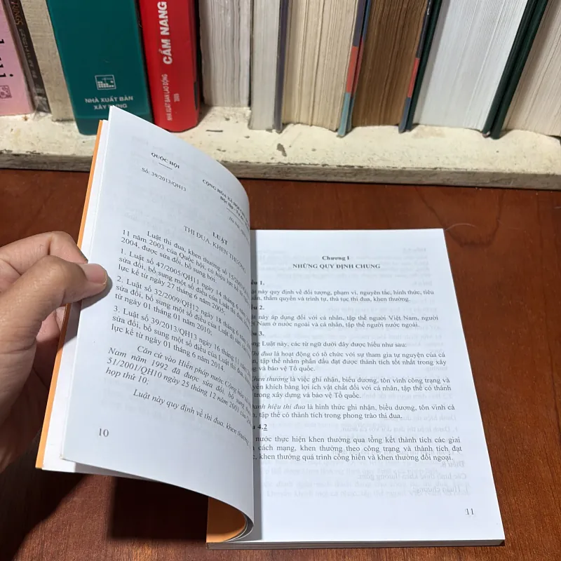 II Sách Luật: Luật Thi Đua Khen Thưởng - 2014 748188