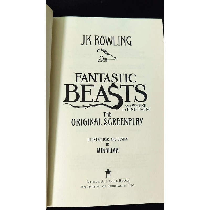 J.K. ROWLING - FANTASTIC BEASTS and where to find them (The original screenplay) 473587