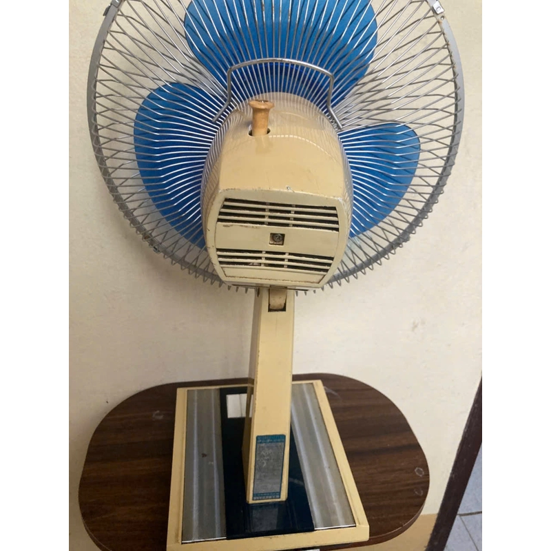 Quạt bàn  Nhật Sanyo 2 đường băng cổ cánh đẹp 473191