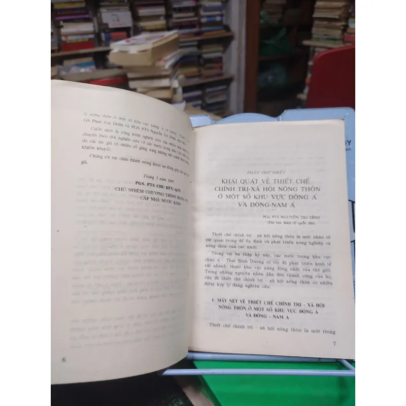 Sách: Tìm hiểu kinh nghiệm tổ chức quản lý nông thôn ở một số KV Đông Á và Đông Nam Á (A2) 716117