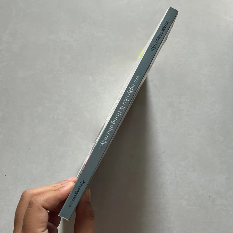 với ngày như lá tháng như mây… - Phạm Công Luận (t01) 750213