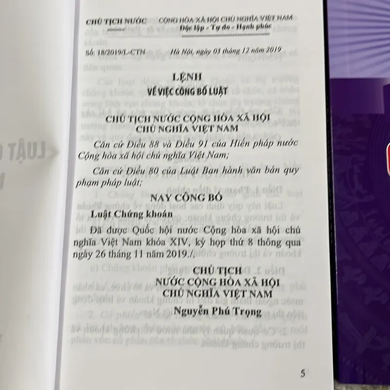 Luật Chứng khoán 2019 609844