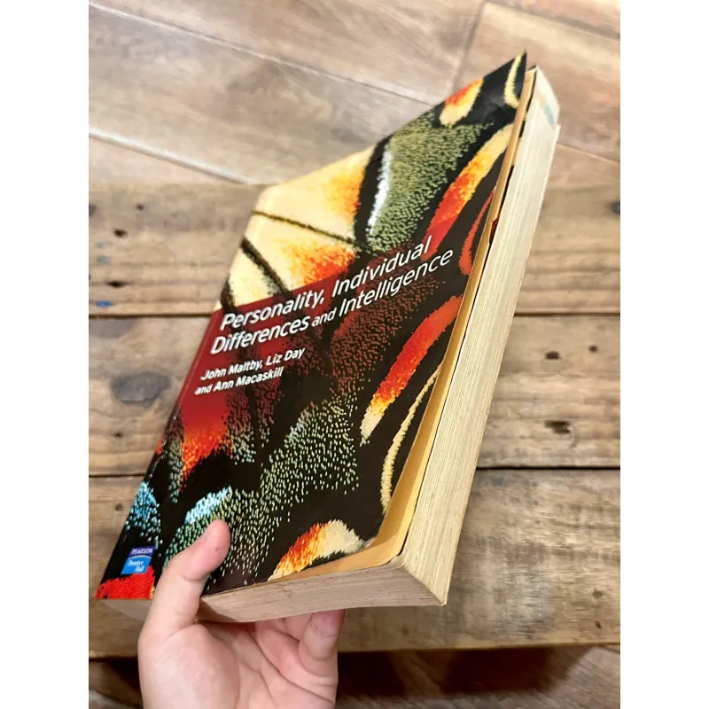 Personality, Individual differences and intelligence - John Maltby 740011