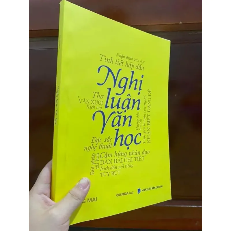 NGHỊ LUẬN VĂN HỌC - SƯƠNG MAI 590529