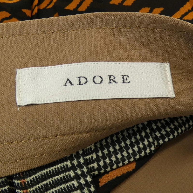Chân váy ADORE - Hàng hiệu Authentic 820388