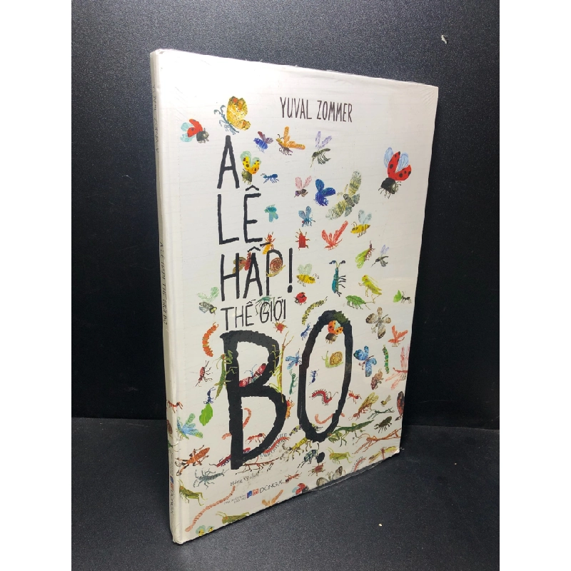 [Phiên Chợ Sách Cũ] A lê hấp! Thế giới bọ (Bìa cứng) Yuval Zommer nguyên seal 2303 417108