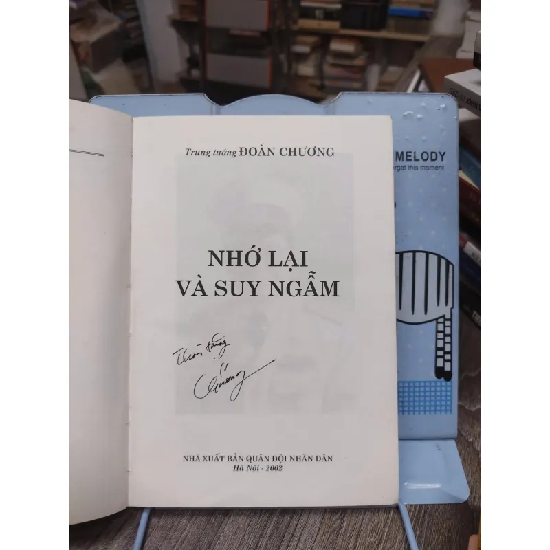 Sách: Nhớ lại và suy ngẫm (A1) - Tác giả: Trung tướng  Đoàn Chương 657918