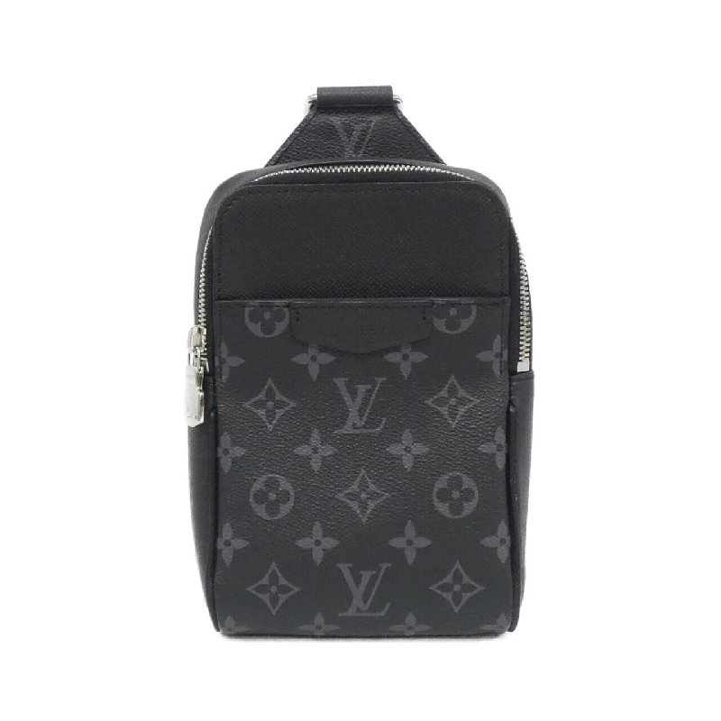 Túi đeo chéo ngoài trời Louis Vuitton Taiga Lama M30741 - Hàng hiệu Chính hãng 802799