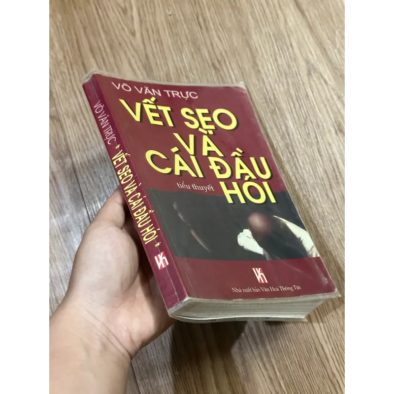 Vết Sẹo Và Cái Đầu Hói - Võ Văn Trực 995664
