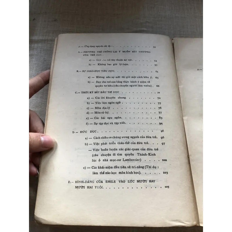 Emile hay vấn đề giáo dục 971314