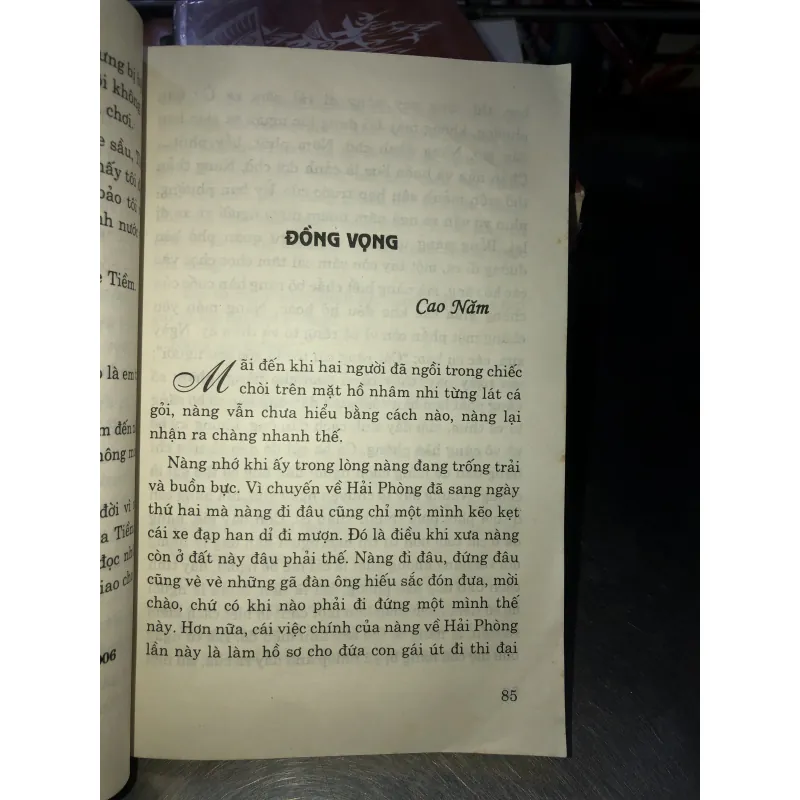 Truyện ngắn lãng mạn  1025154