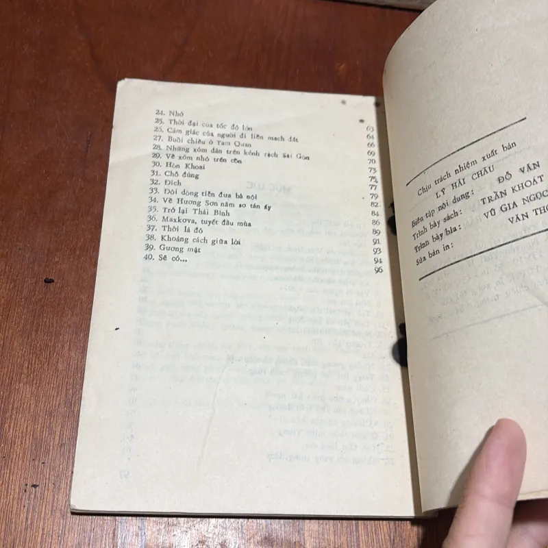 [Sách 8x] - II Thơ: Bếp Lửa Khoảng Trời - Bằng Việt - 1986 796476
